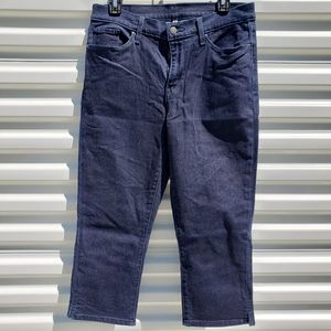 Levi's dark wash high-rise cropped capri jeans